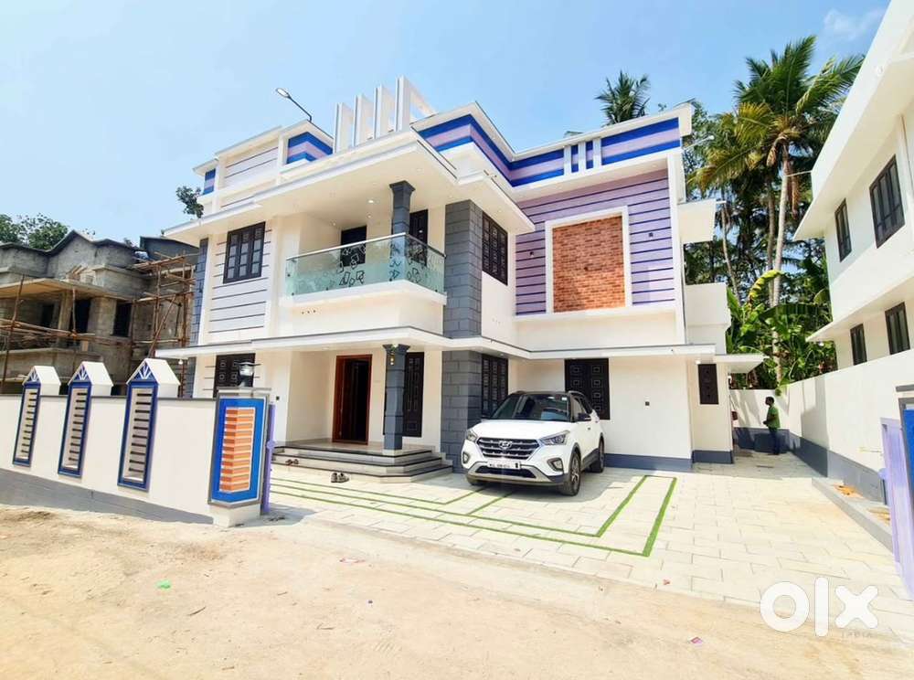 1830sqft 5.1cent Kazhakkottam Chanthavila