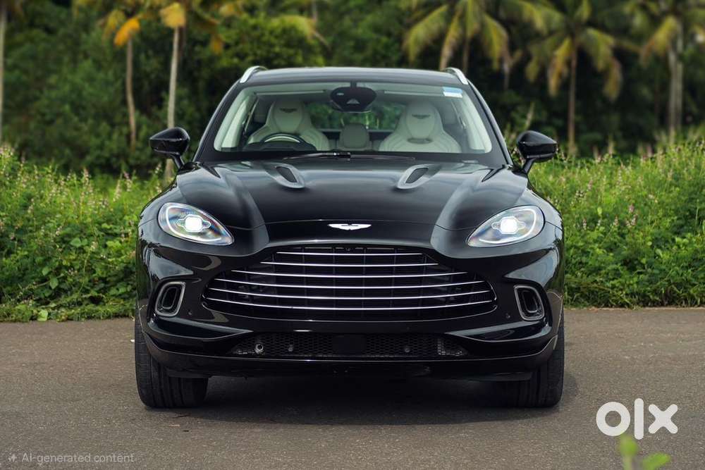 Aston Martin DBX Twin Turbo, 2020, Petrol