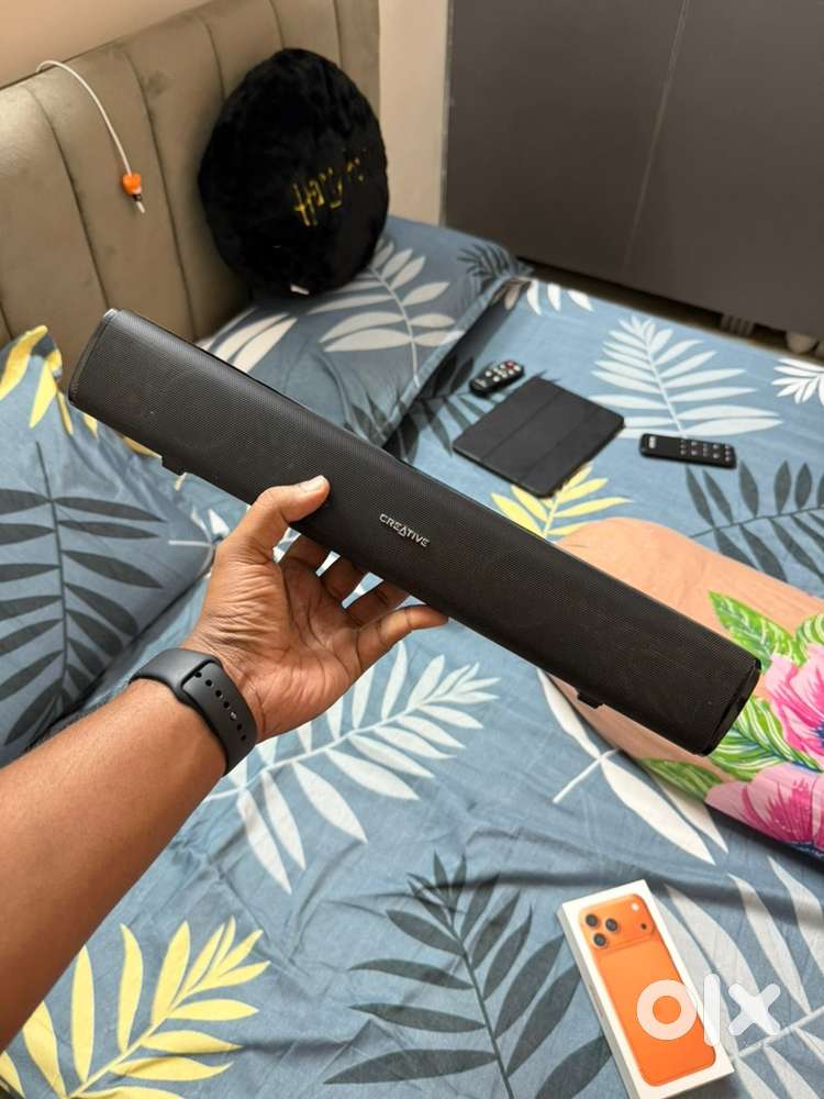 Creative stage air bluetooth speaker