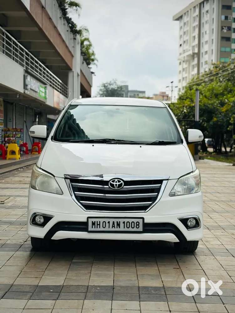 Veery good condition new car luxury car luxury interior in low price