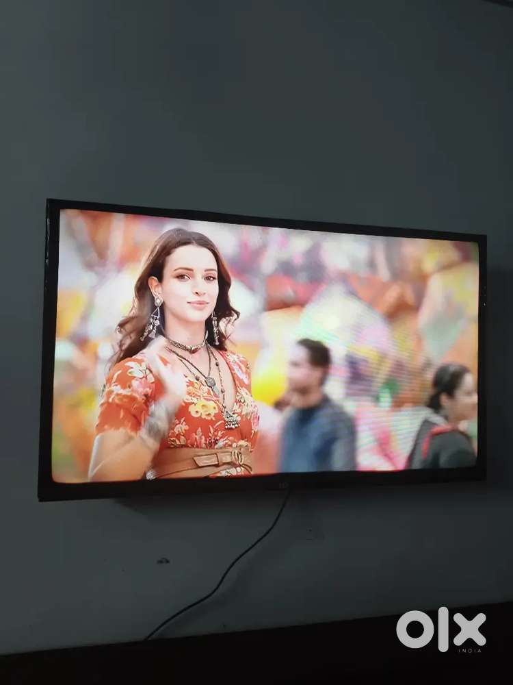 DREAM ON LED 32 INCH ANDROID WORKING CONDITION