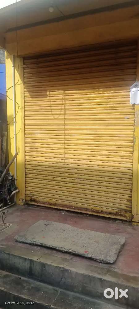 Renting Shop on monthly basis