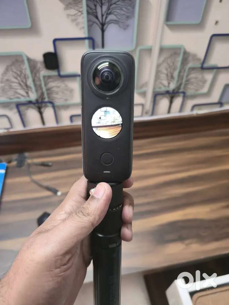 Insta 360x2 available for Sale