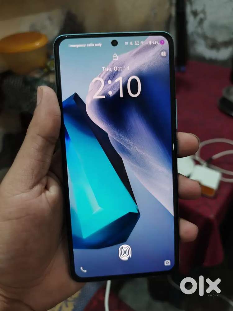 Iqoo neo 7 8gb 128 gb december 2023 model clean as new