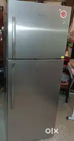 HISENSE 400-LITER REFRIGERATOR