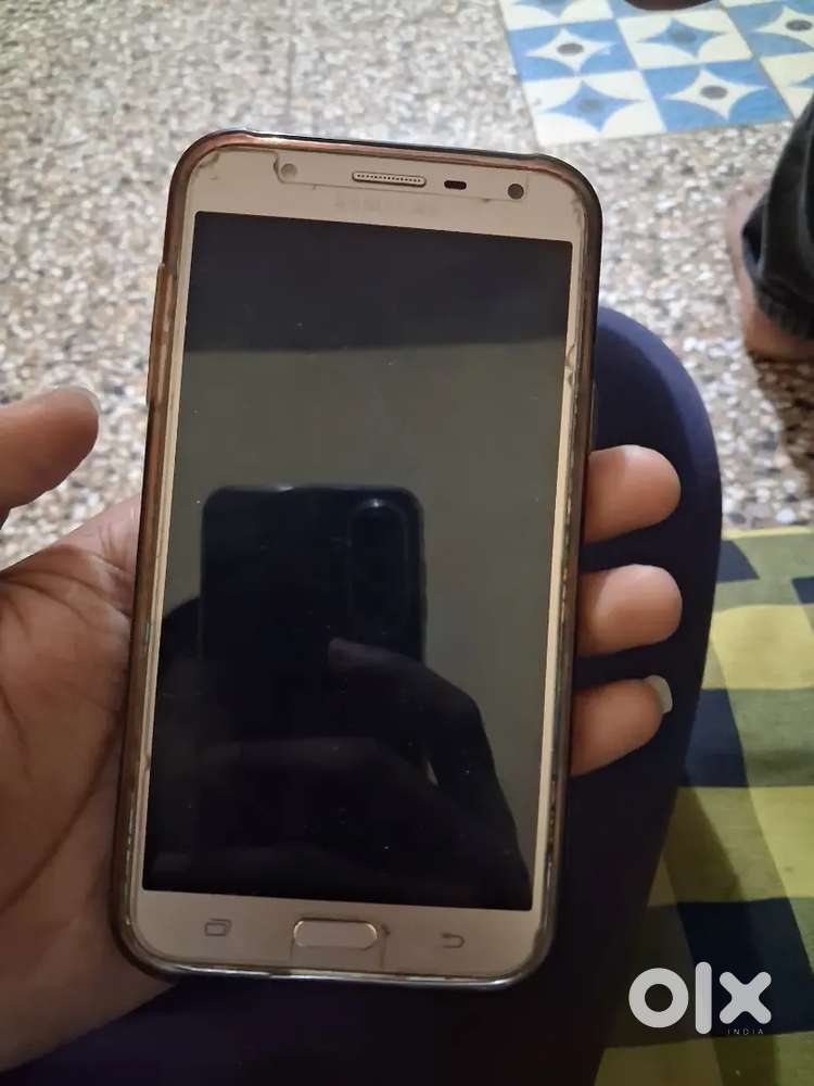 Samsamsung J7 Nxt in Good Condition  2GB RAM  16GB Storage