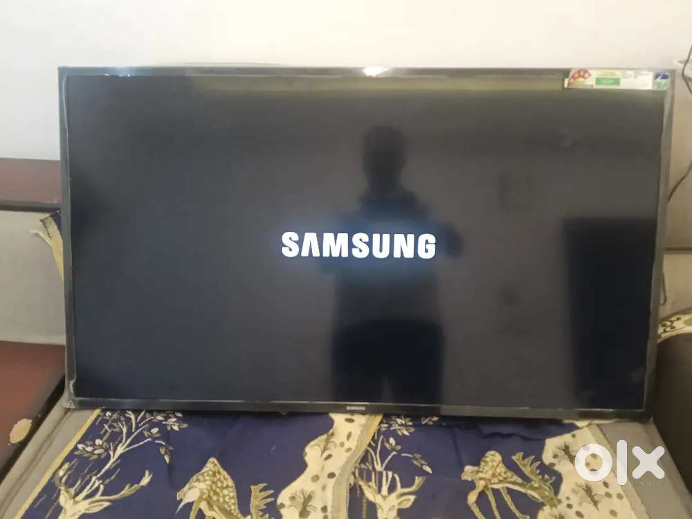 Samsung 43 inches LED TV