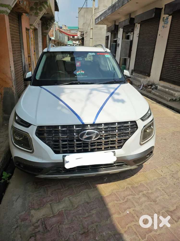 Hyundai Venue 2020 Diesel 63000 Km Driven