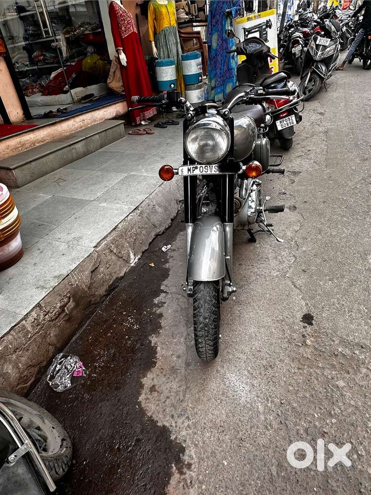 2019 1st owner TOP CONDITION BIKE FULL SERVICE DONE