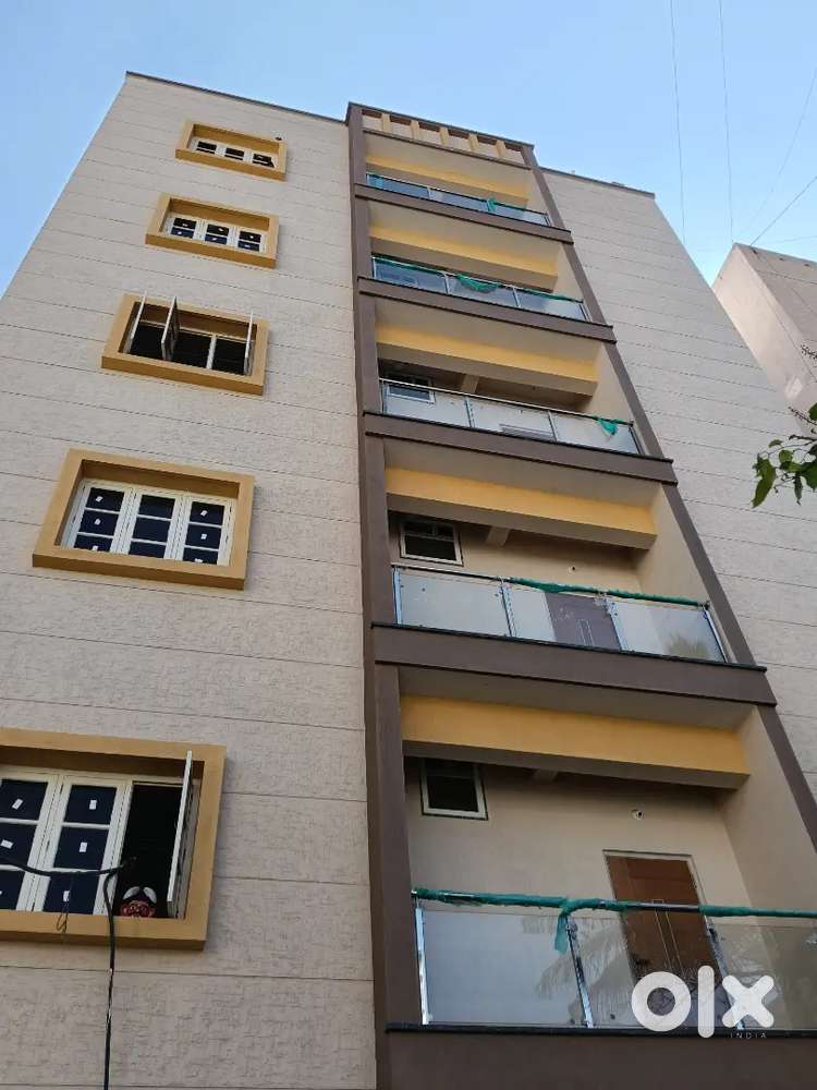 3 bhk luxury flat available for sale, 2400sqft