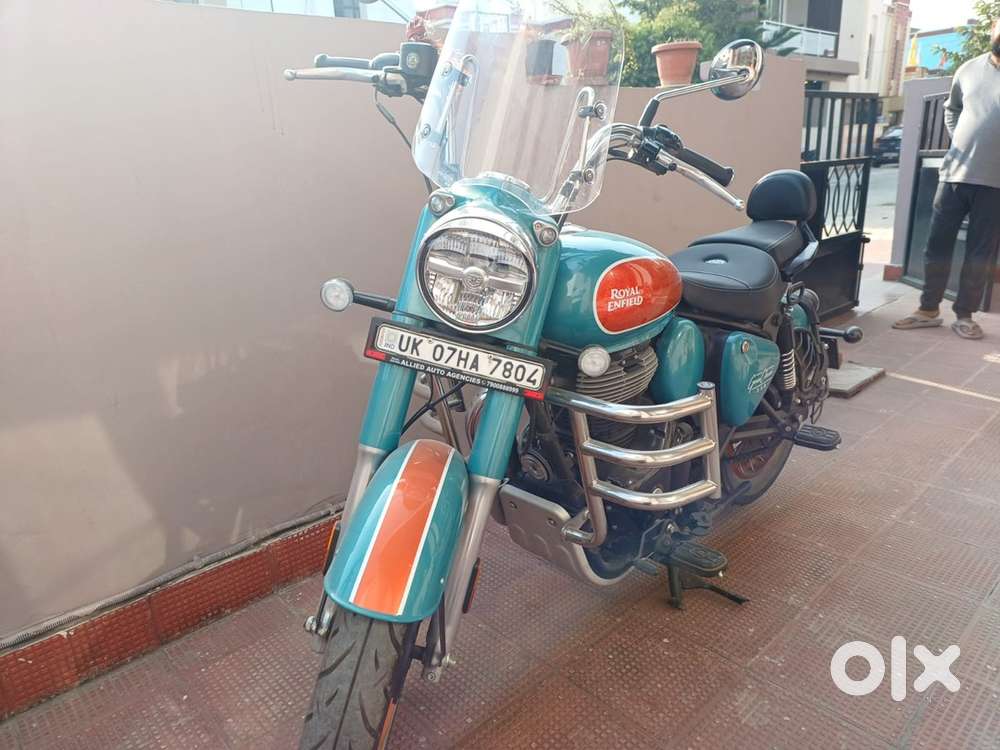 Goan Classic 350, just 1,800 km driven, like new condition