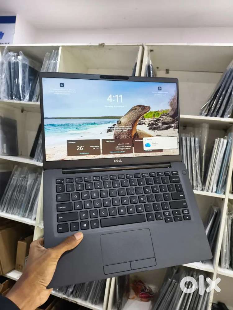 Clean Laptop  Ready for Work/Study Dell Laptop i7-10th 8GB RAM 256GB