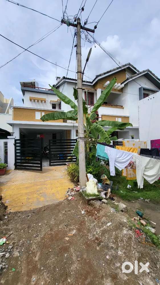 5BHK Villa on Highway