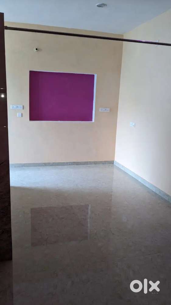 One Room Available AIIMS & MMM ke pass singhriya Kunraghat Gorakhpur