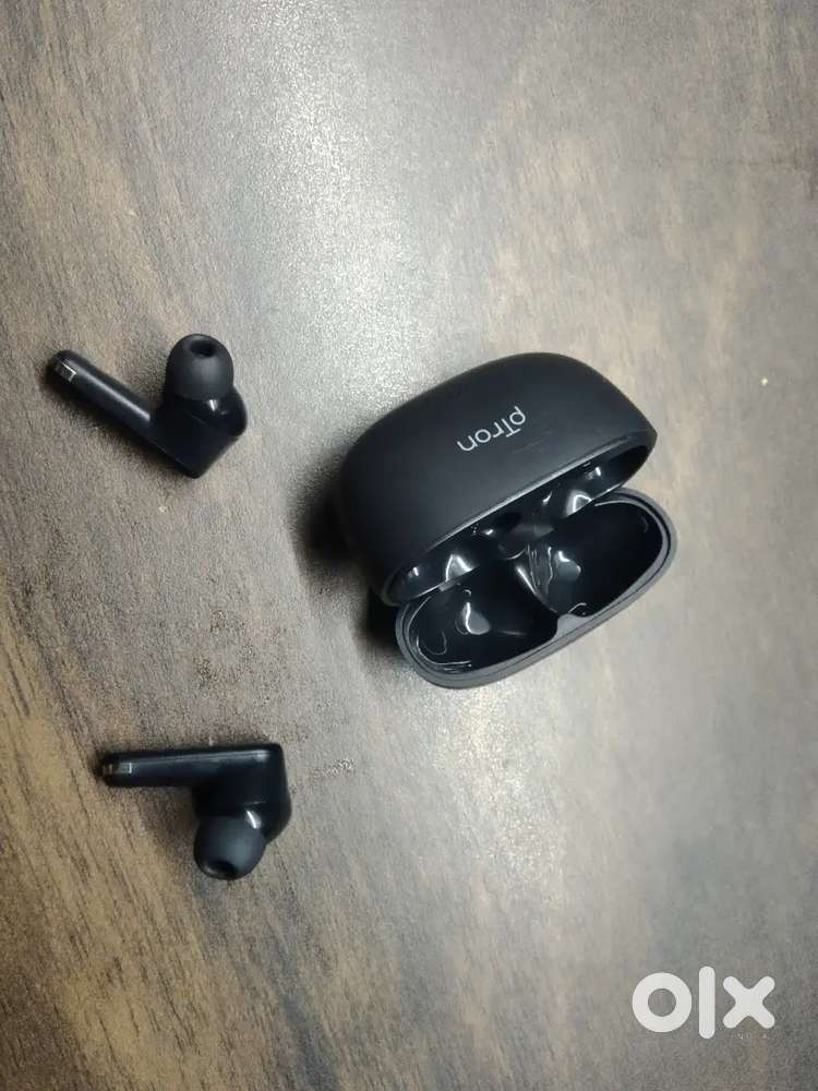 Ear buds nice
