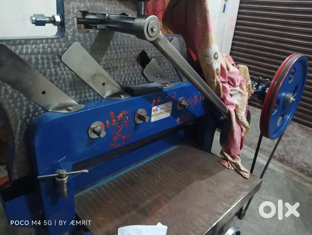 Notebook cutting machine 32 inch