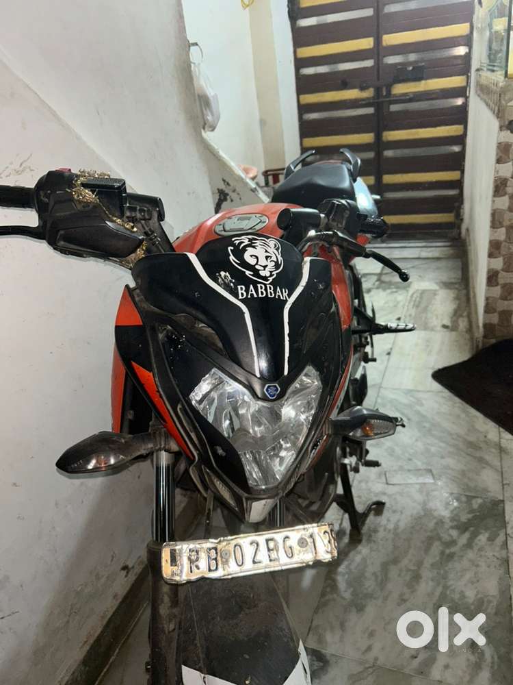 Pulsar js-125 orange color