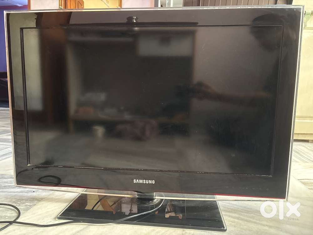 Samsung LA32B550K1R 32 inch LCD TV – Display Not Working