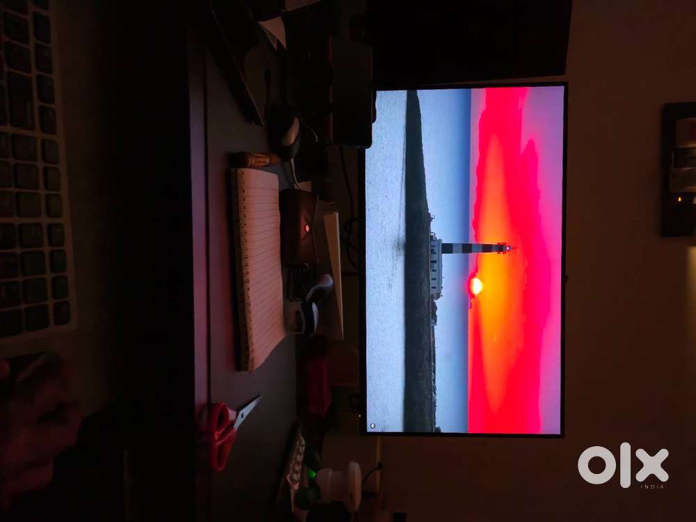 Dell S2240L LED Monitor  Crystal Clear Display  Quick Sale!