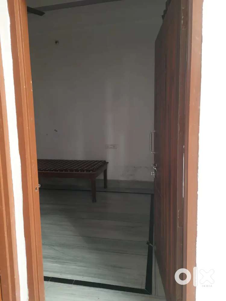 1 Furnished Room. Ideally for Bachelors. No Kitchen