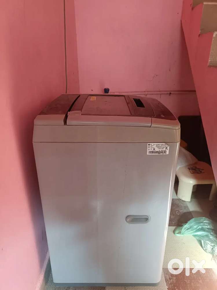 LG washing machine good condition