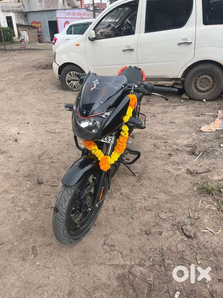 Bajaj Pulsar 125