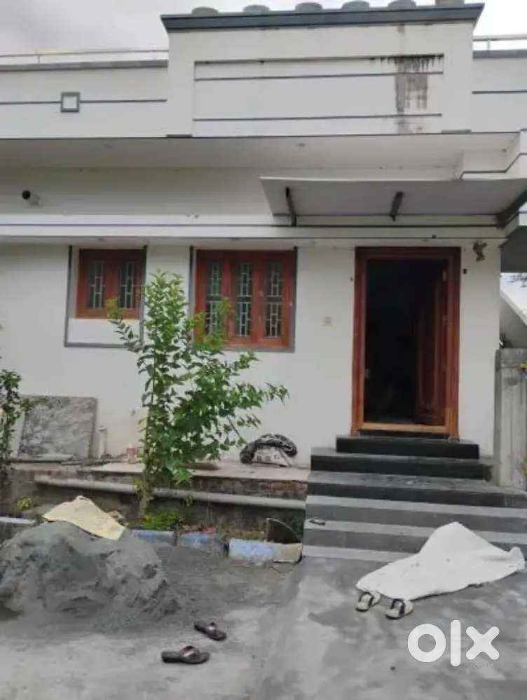 Murali Nagar 200 square yards semi development