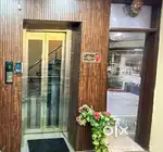 Housekeeping hiring male female both can work Guest house main