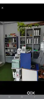 Unisex salon sale