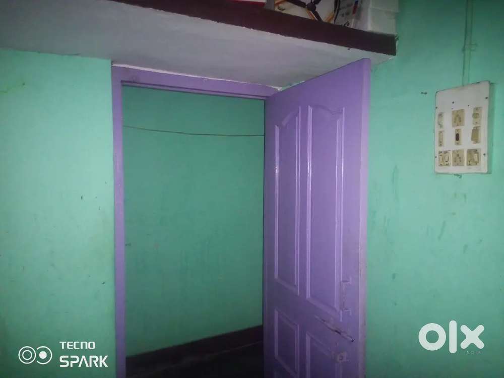 Single room for single person no parking