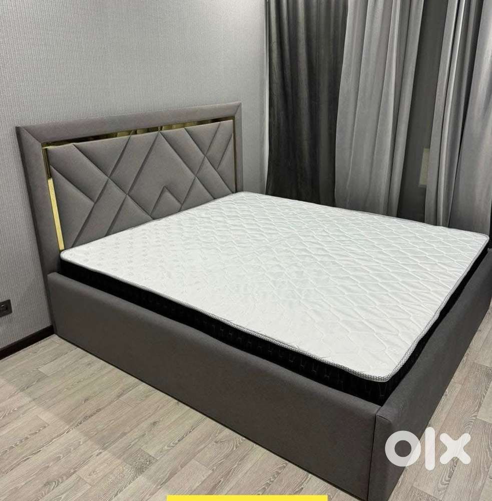 New brand best quality queen size full cushions luxury bed with storag