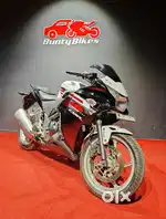 HONDA CBR 250R