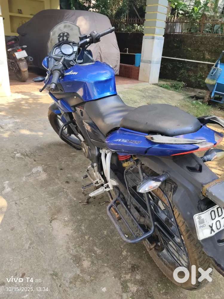 Pulsar As 150
