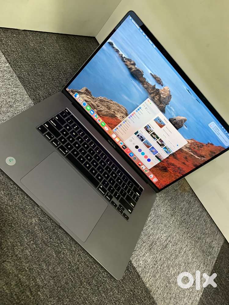 Macbook pro /16inch/2019/i7 Core/32GB RAM/512GB SSD:Working Good