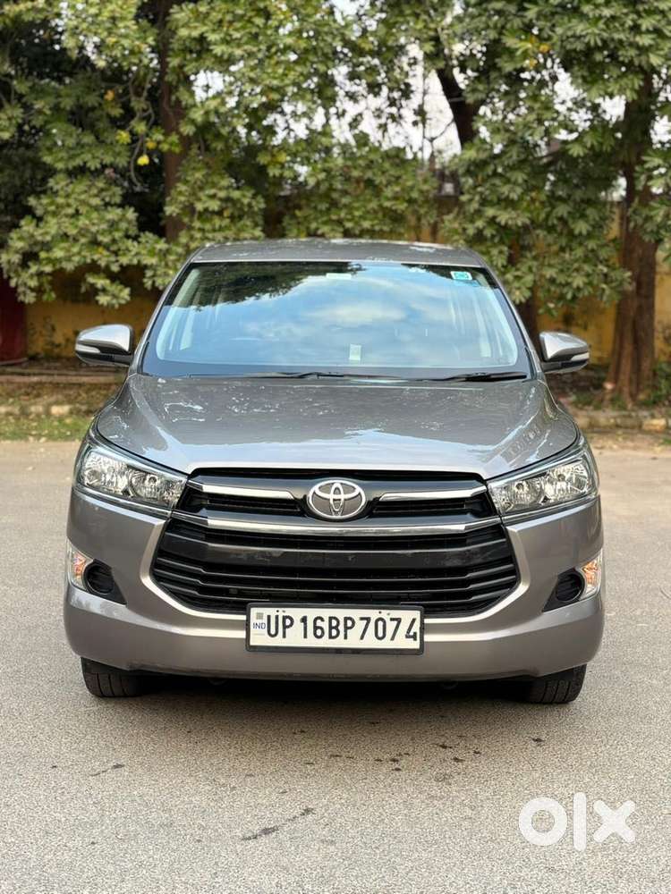 Toyota Innova Crysta G 8 STR, 2017, Diesel