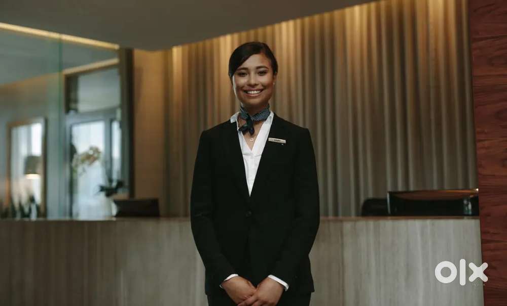 5 ster hotel Food service Duty 9 Hours E.S.I.P.F Acha