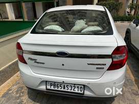 Excellent condition car , untouched original paint and accessories