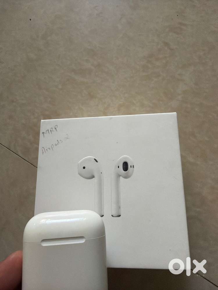 Apple airpods 2