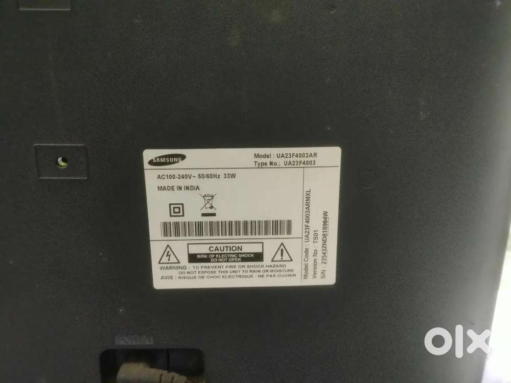 2 damaged LED Smart tv available for internal parts.