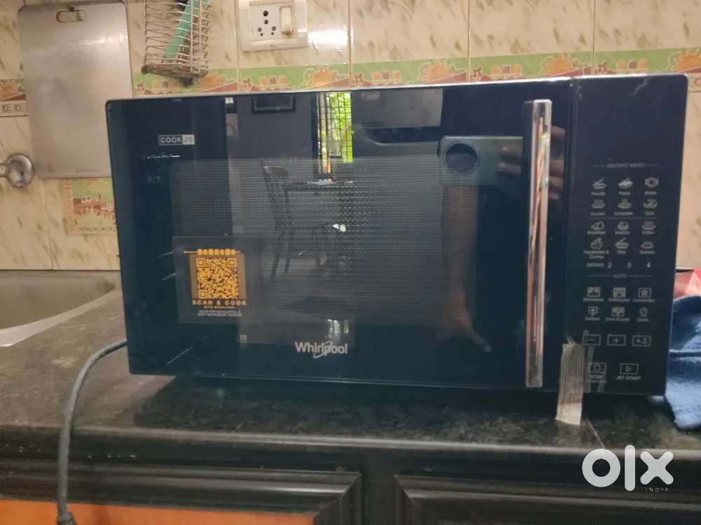 Whirlpool microwave magic cook pro 22CE lkack
