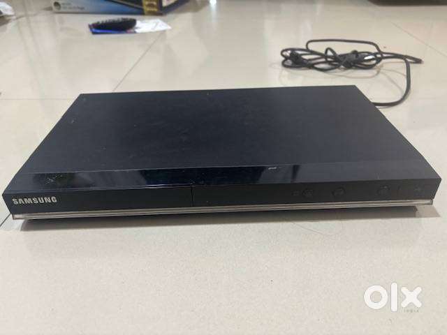 SAMSUNG DVD PLAYER