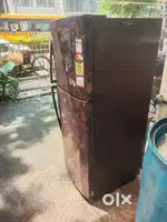 LG double door fridge in Borivali at just 8,500 rs urgently only