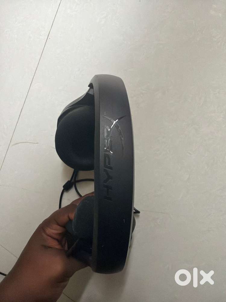HYPER X STRING HEADPHONES