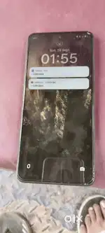 1 year ka phone chala hai koi dikkat nahi hai mobile ke sath charger