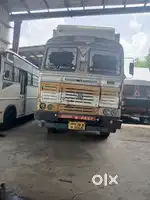 Ashok Leyland 1618 / 32Ft