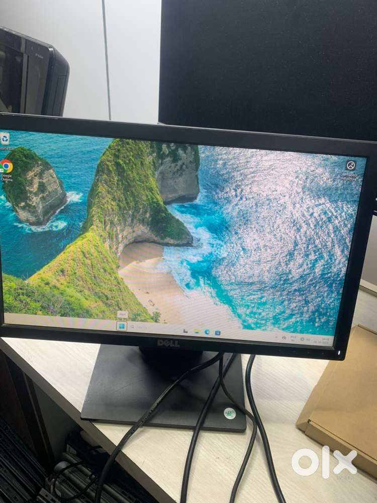 Dell E1916HV/Monitor /19inch/Good working/With bill and warranty