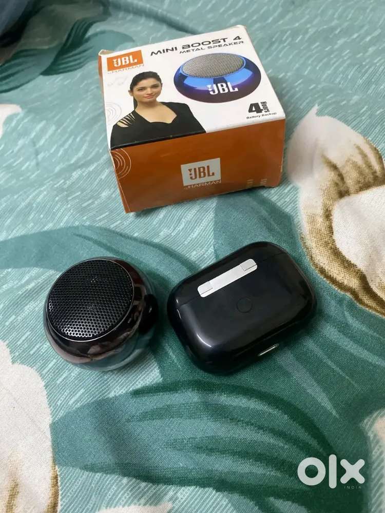 Ear buds in lower price