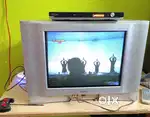 Onida-21 Oxygen 200 TV with ONIDA DFX-5990 DVD player