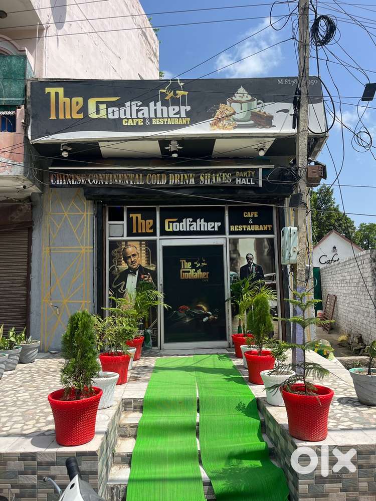 Restaurant & cafe