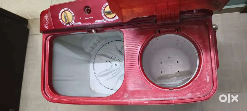Semi automatic Washing machine
